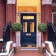 Hotel ASTONS DESIGNER STUDIOS, London, England