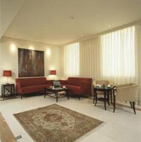 4 photo hotel BONNINGTON IN BLOOMSBURY, London, England