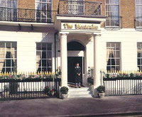 7 photo hotel MONTCALM HOTEL, London, England