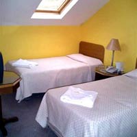 2 photo hotel HOTEL 65, London, England