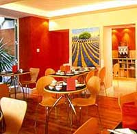 4 photo hotel REEM HOTEL, London, England