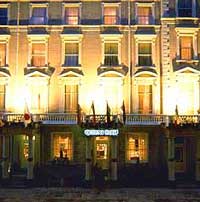 2 photo hotel QUEENS PARK HOTEL, London, England