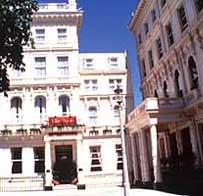 6 photo hotel LONDON GUARDS HOTEL, London, England
